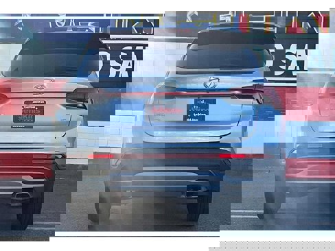 Used 2023 Hyundai Santa Fe SEL image 4