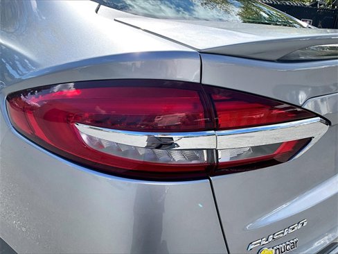 Used 2020 Ford Fusion Titanium image 32