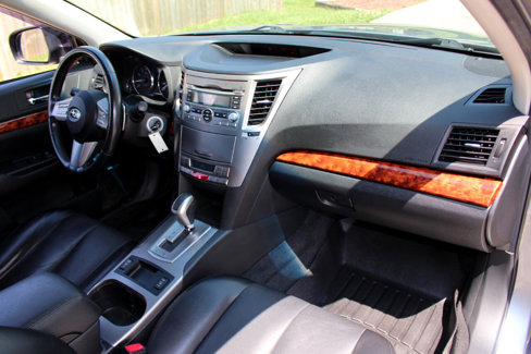 Used 2011 Subaru Outback 2.5i Limited image 38