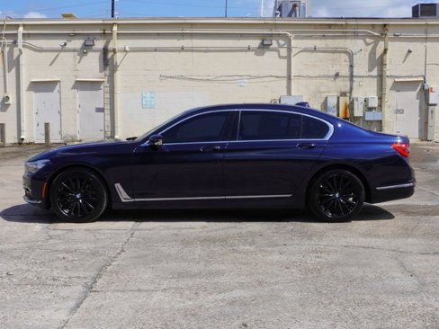 Used 2016 BMW 740i image 2