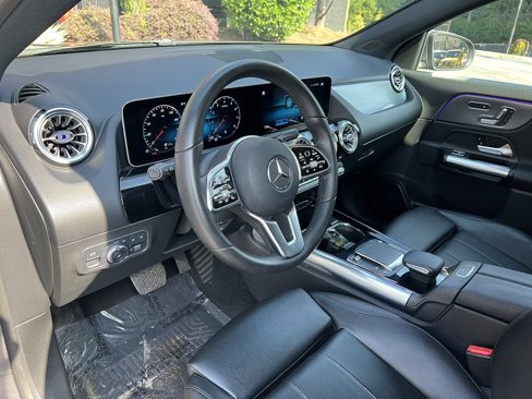 Used 2021 Mercedes-Benz GLA 250 w/ Premium Package image 22
