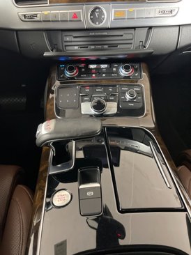 Used 2015 Audi A8 4.0T w/ Premium Package image 27