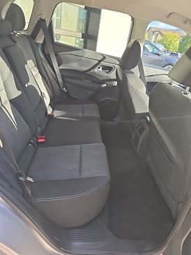 Used 2024 Nissan Rogue SV image 11