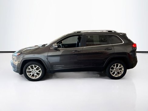 Used 2016 Jeep Cherokee Latitude image 9