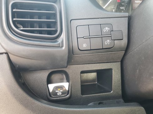 Used 2022 RAM ProMaster 2500 w/ Driver Convenience Group image 11