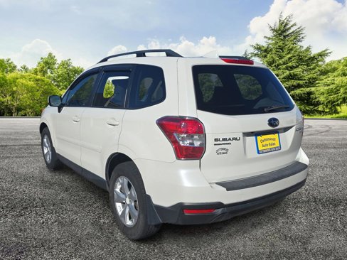 Used 2016 Subaru Forester 2.5i Premium w/ All-Weather Package image 5