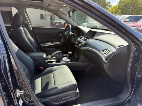 Used 2015 Honda Crosstour EX-L image 16