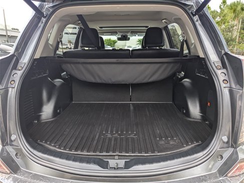 Used 2018 Toyota RAV4 Limited image 18
