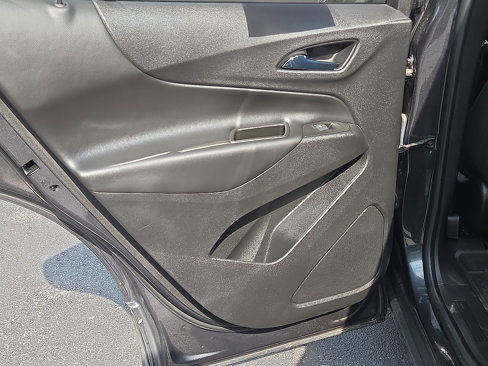 Used 2022 Chevrolet Equinox LT image 21