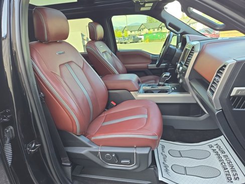 Used 2018 Ford F150 Platinum w/ Equipment Group 701A Luxury image 17
