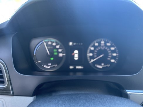 Used 2017 Hyundai Sonata Limited image 18