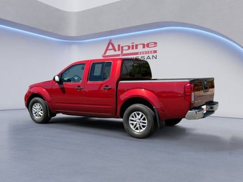 Used 2015 Nissan Frontier SV image 3
