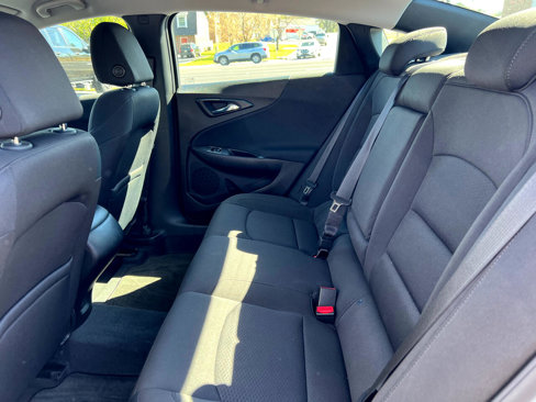 Used 2018 Chevrolet Malibu LS image 14