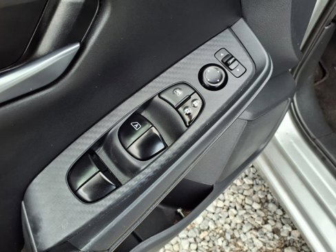 Used 2022 Nissan Sentra SV image 22
