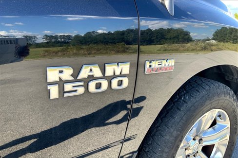 Used 2015 RAM 1500 Sport w/ Convenience Group image 9