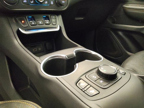 Used 2020 GMC Terrain SLT image 26
