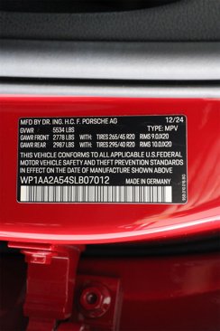 Certified 2025 Porsche Macan Turbo image 19