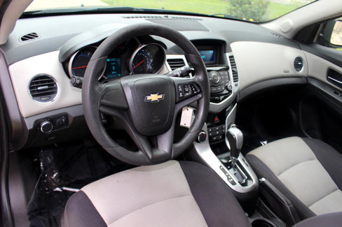 Used 2015 Chevrolet Cruze LS image 14