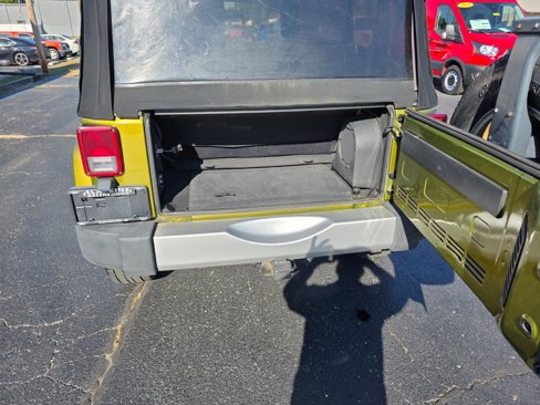 Used 2008 Jeep Wrangler Sahara w/ Dual Top Group image 5