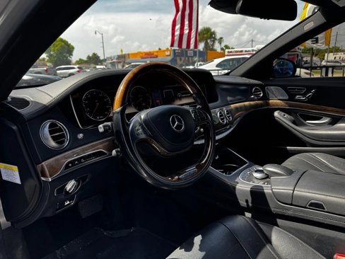 Used 2014 Mercedes-Benz S 550 Sedan image 18
