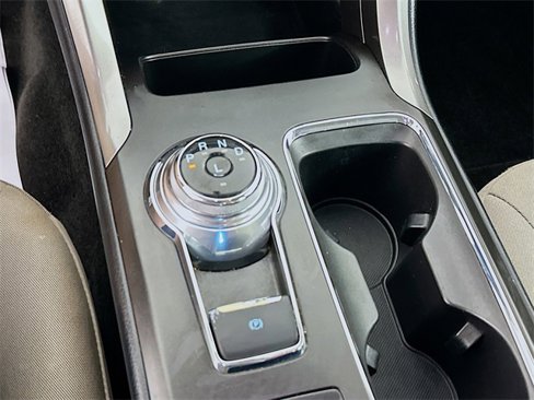Used 2018 Ford Fusion S image 16