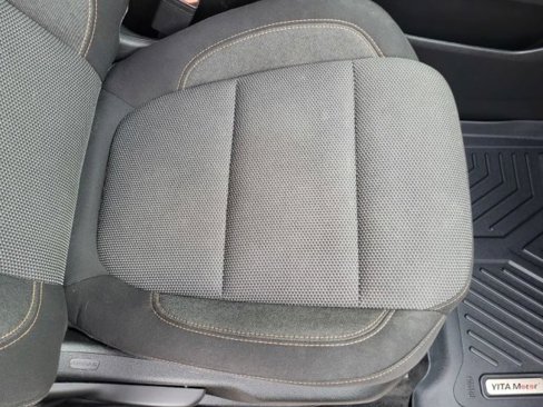 Used 2019 Chevrolet Traverse LT image 27
