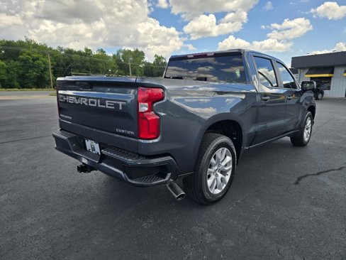 Used 2020 Chevrolet Silverado 1500 Custom w/ Custom Value Package image 6