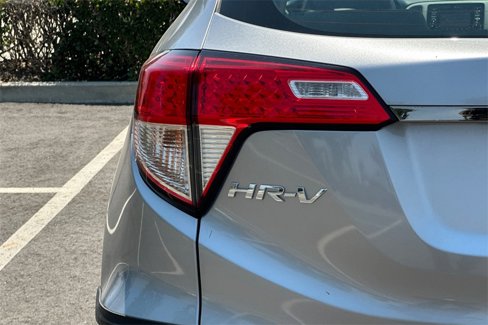 Certified 2021 Honda HR-V LX image 30