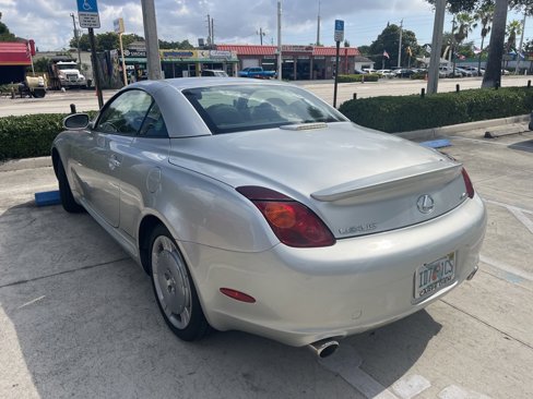 Used 2004 Lexus SC 430 Convertible image 8