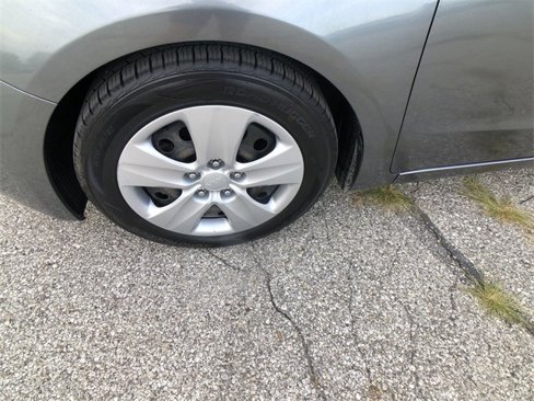 Used 2016 Kia Forte LX image 10