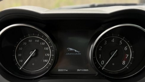 Used 2018 Jaguar F-TYPE Coupe image 26