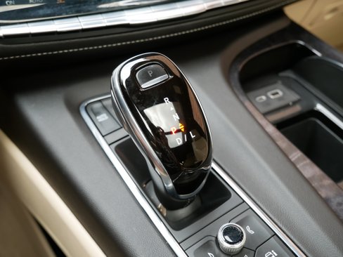 Used 2021 Cadillac Escalade Premium Luxury w/ Driver Assist Tech Package image 19