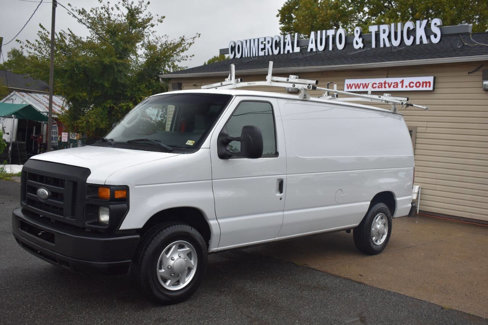 Used 2014 Ford E-150 and Econoline 150 image 2