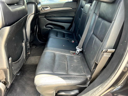 Used 2014 Jeep Grand Cherokee Limited image 12