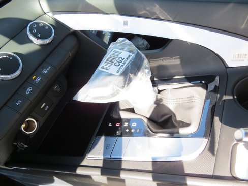New 2025 Hyundai Elantra SE image 16