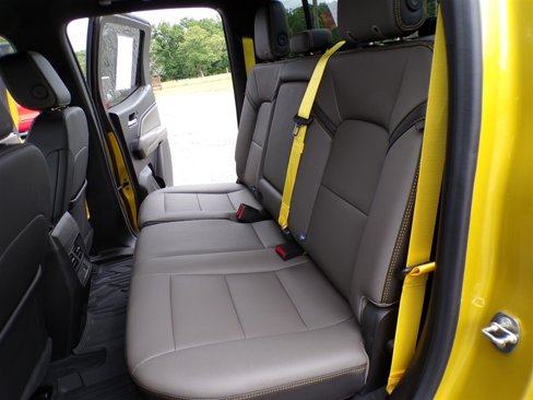 Used 2023 Chevrolet Colorado ZR2 w/ ZR2 Convenience Package III image 28