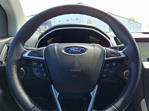 Used 2020 Ford Edge SEL w/ Convenience Package image 21