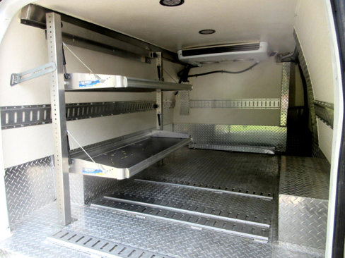 Used 2011 Chevrolet Express 1500 AWD image 15
