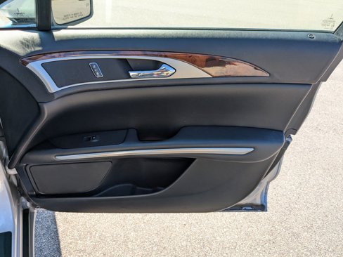 Used 2016 Lincoln MKZ w/ Equipment Group 200A Select image 33