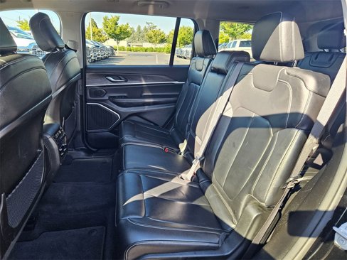 Used 2021 Jeep Grand Cherokee L Limited image 27