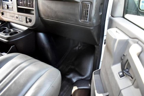 Used 2021 Chevrolet Express 2500 w/ Driver Convenience Package image 21