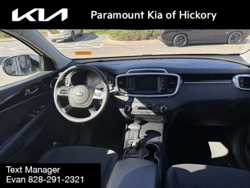 Used 2019 Kia Sorento LX image 7