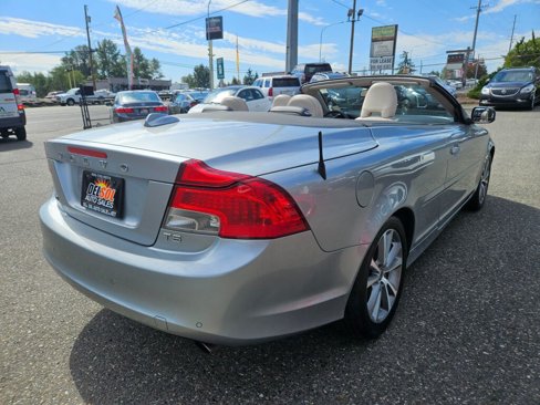 Used 2013 Volvo C70 T5 image 13