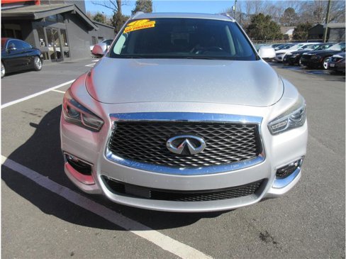 Used 2017 INFINITI QX60 FWD w/ Premium Package image 8