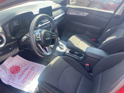 Used 2024 Kia Forte LXS image 17