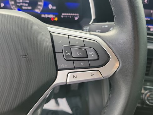 Used 2024 Volkswagen Jetta SE image 25