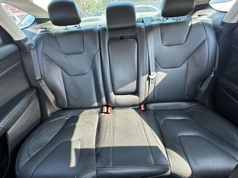 Used 2015 Ford Fusion Titanium image 21