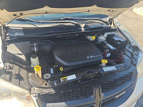 Used 2013 RAM C/V Tradesman image 28