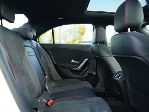 Certified 2022 Mercedes-Benz A 220 4MATIC image 37