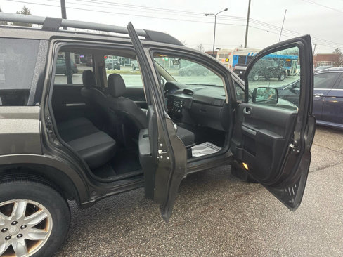 Used 2011 Mitsubishi Endeavor LS image 7